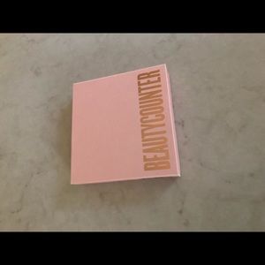 Nib Beautycounter transforming duo (holiday 2019)